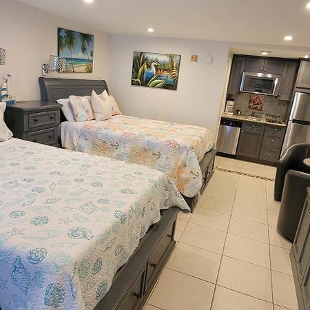 Sea Spray, Studio 114, Beach Steps Away! Pool+Wifi Ruskin Exterior foto