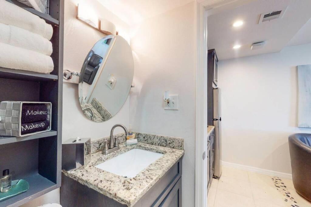 Sea Spray, Studio 114, Beach Steps Away! Pool+Wifi Ruskin Exterior foto